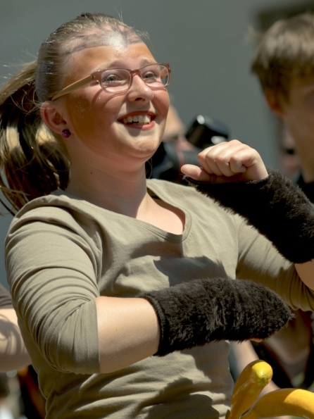 OLYMPUS DIGITAL CAMERA