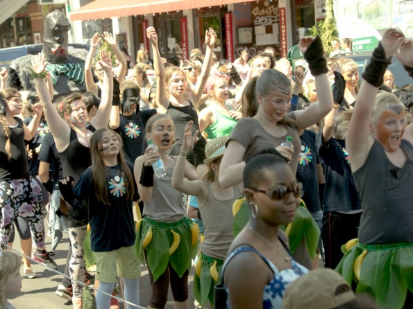 OLYMPUS DIGITAL CAMERA