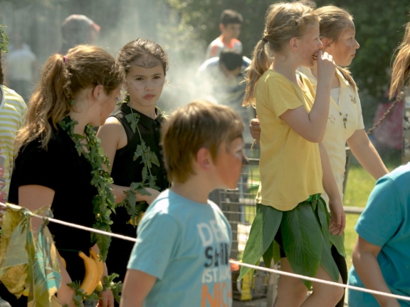 OLYMPUS DIGITAL CAMERA