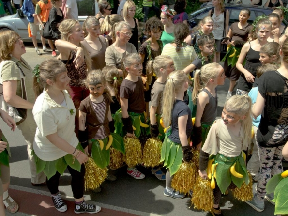 OLYMPUS DIGITAL CAMERA