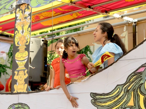 OLYMPUS DIGITAL CAMERA