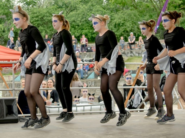 OLYMPUS DIGITAL CAMERA