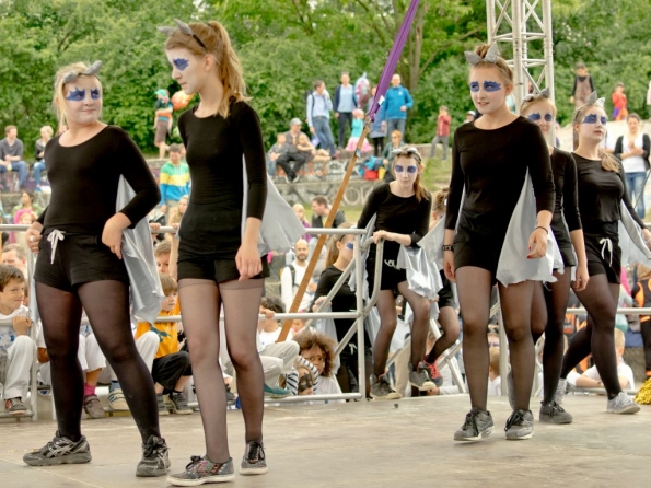 OLYMPUS DIGITAL CAMERA