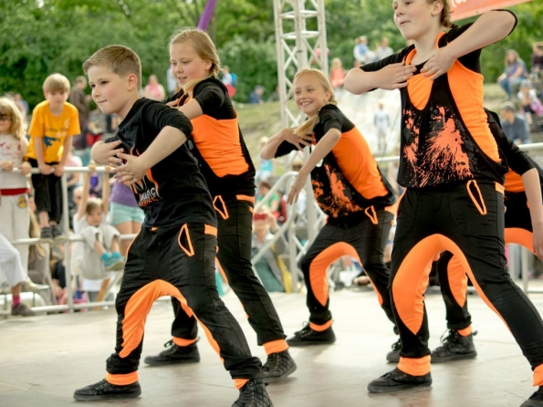 OLYMPUS DIGITAL CAMERA