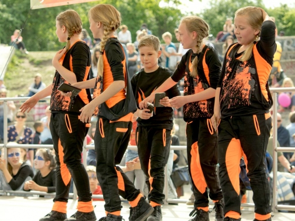 OLYMPUS DIGITAL CAMERA