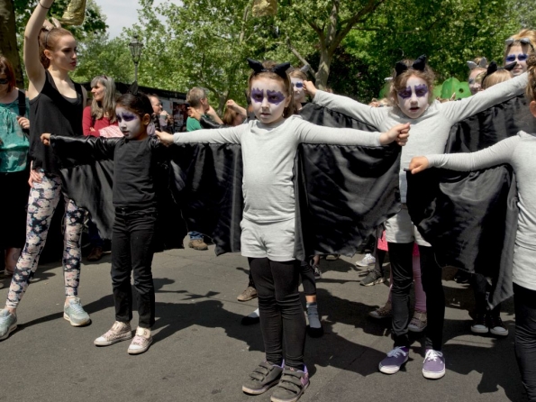 OLYMPUS DIGITAL CAMERA