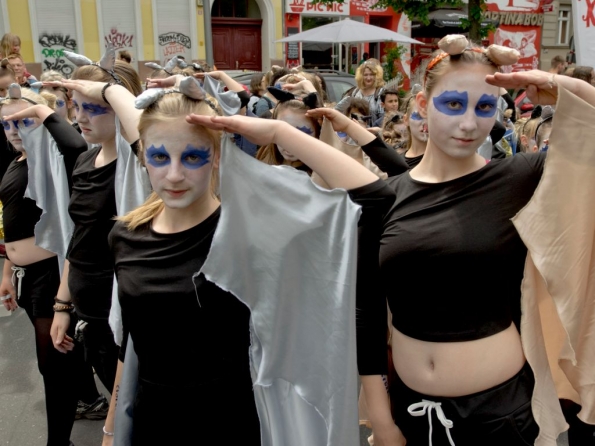 OLYMPUS DIGITAL CAMERA