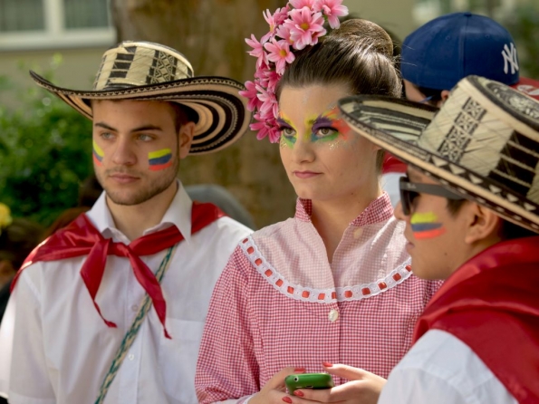 OLYMPUS DIGITAL CAMERA