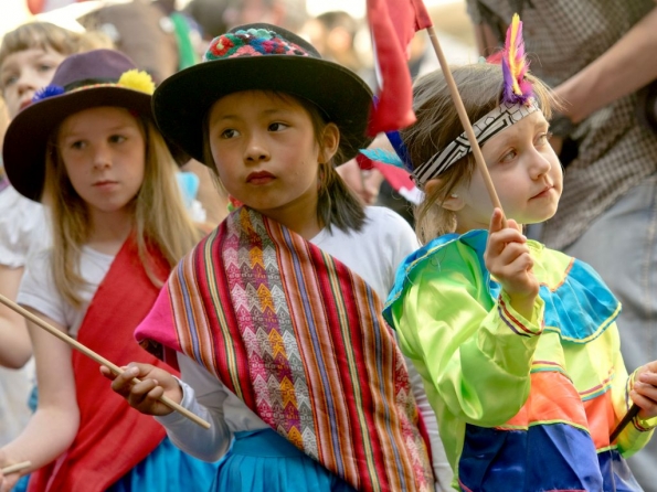 OLYMPUS DIGITAL CAMERA