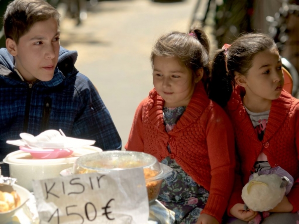 OLYMPUS DIGITAL CAMERA