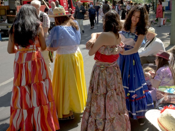 OLYMPUS DIGITAL CAMERA