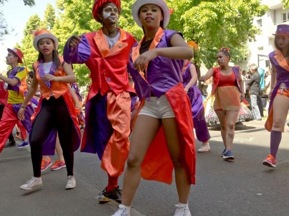 OLYMPUS DIGITAL CAMERA