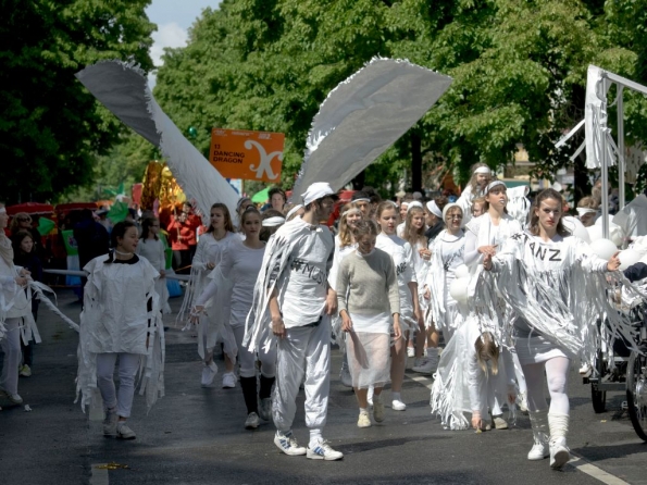 OLYMPUS DIGITAL CAMERA