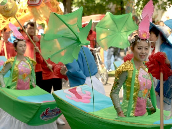 OLYMPUS DIGITAL CAMERA