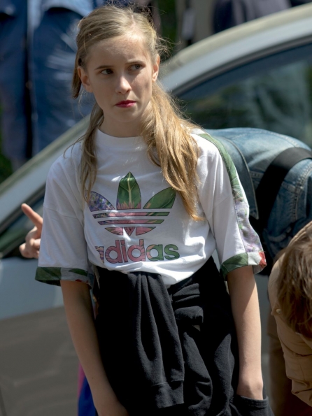 OLYMPUS DIGITAL CAMERA