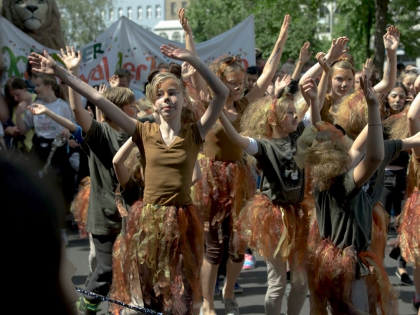 OLYMPUS DIGITAL CAMERA