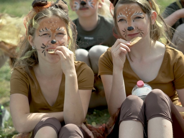 OLYMPUS DIGITAL CAMERA