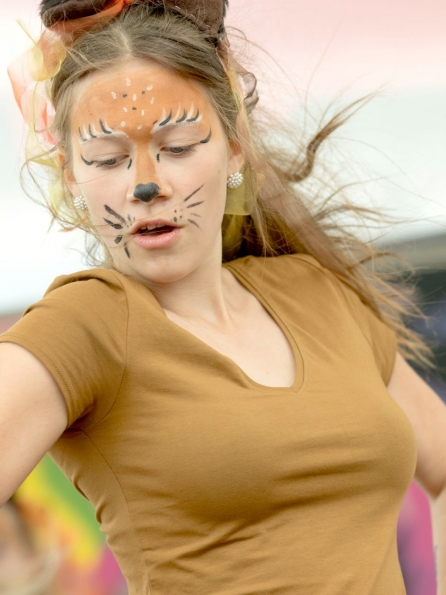 OLYMPUS DIGITAL CAMERA